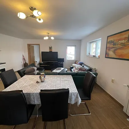Apartmán Guenstige Und Komfortable In
